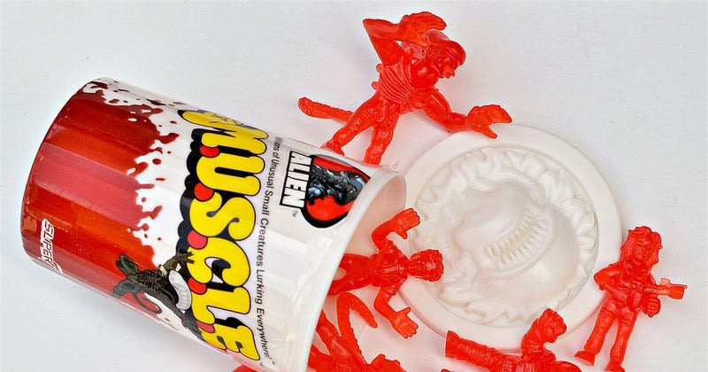 ALIEN M.U.S.C.L.E pack SDCC Exclusive 2017